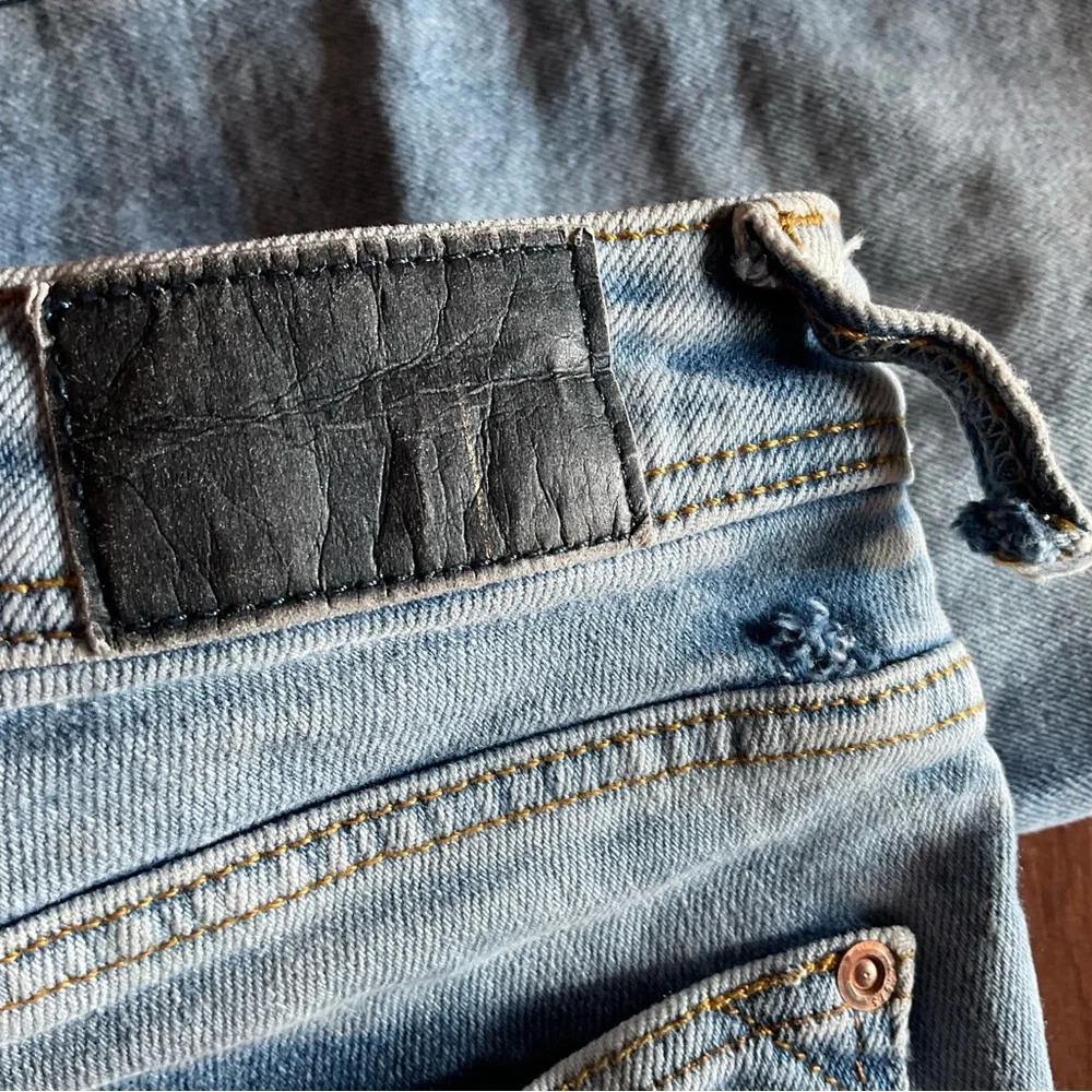 Zara distressed skinny jeans - size 2 (A1) - Picture 5 of 5
